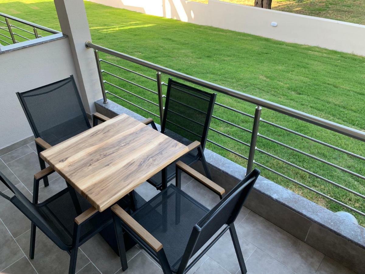 Castella Apartments Vourvourou Dış mekan fotoğraf