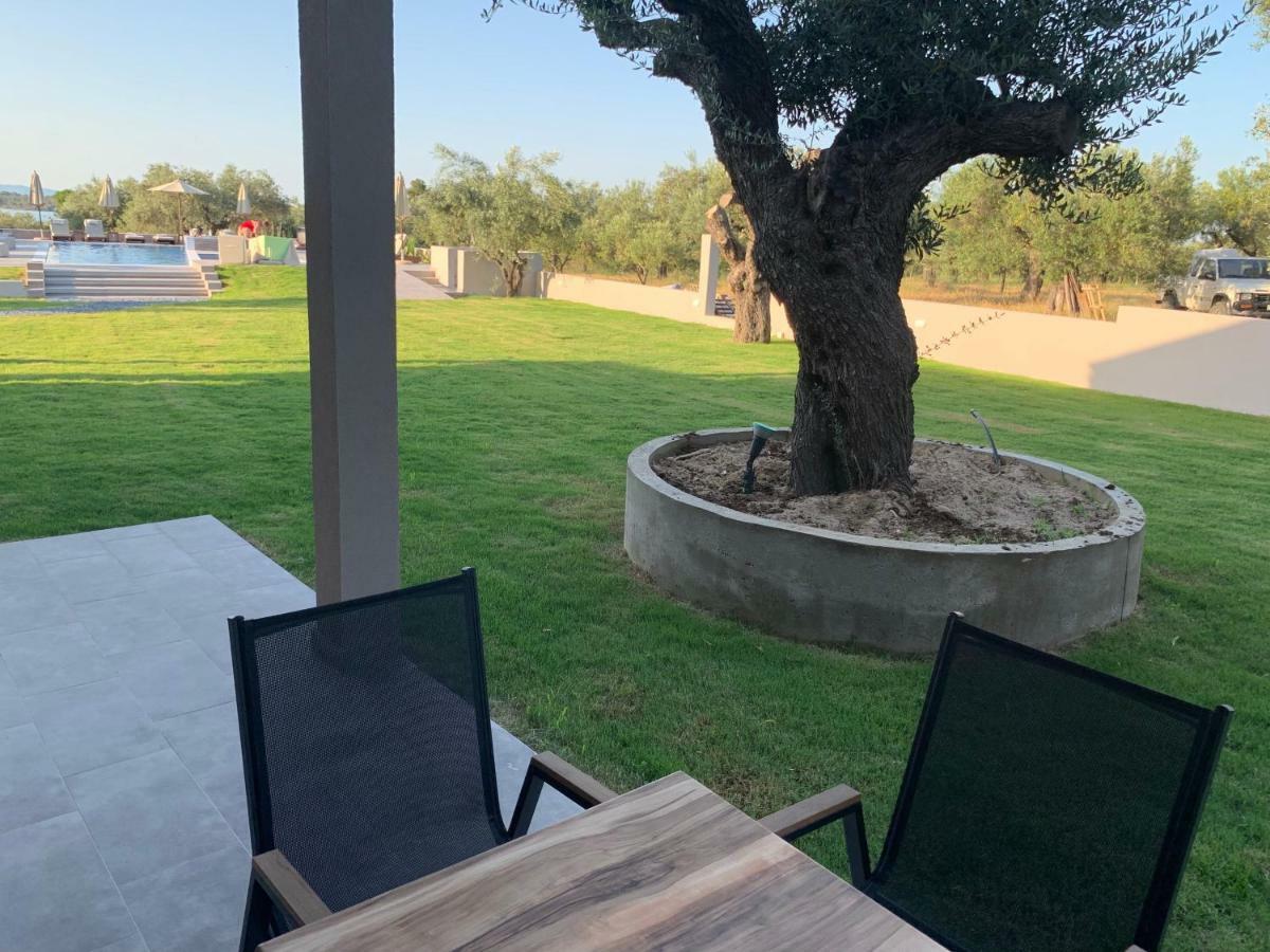 Castella Apartments Vourvourou Dış mekan fotoğraf