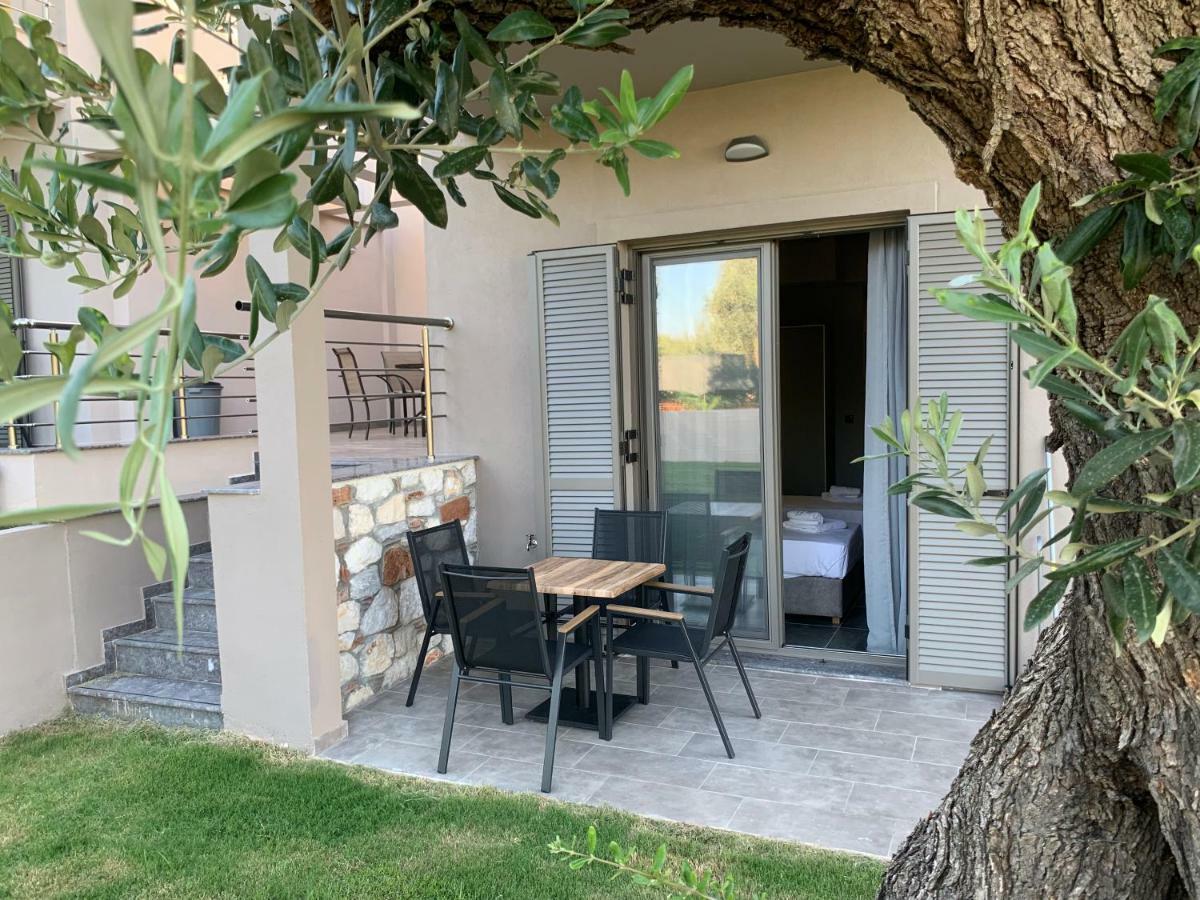 Castella Apartments Vourvourou Dış mekan fotoğraf