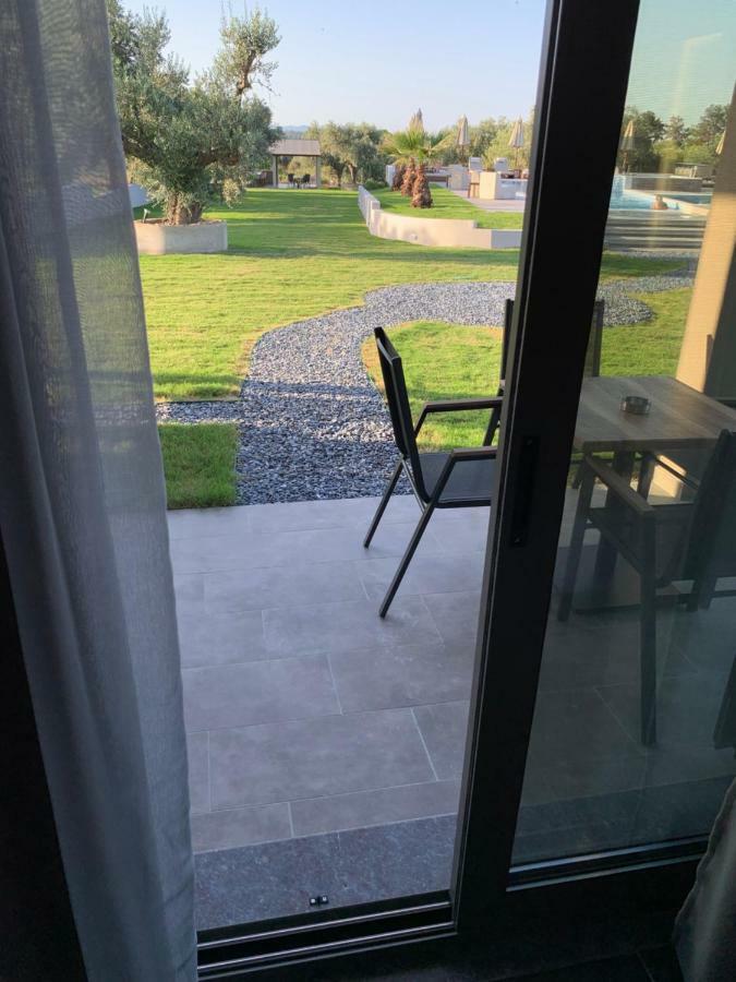 Castella Apartments Vourvourou Dış mekan fotoğraf