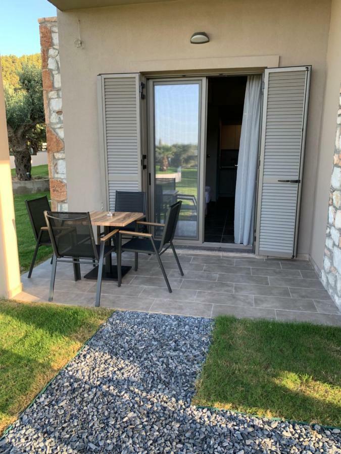 Castella Apartments Vourvourou Dış mekan fotoğraf