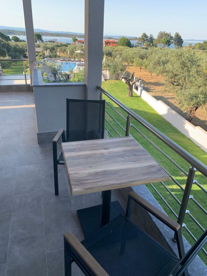 Castella Apartments Vourvourou Dış mekan fotoğraf